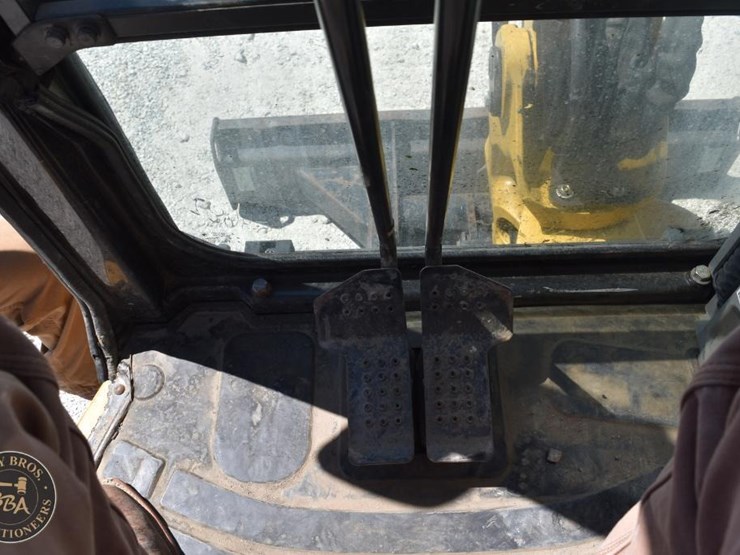 2019-caterpillar-303e-cr-image-38