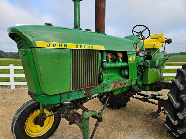 john-deere-4020-image-11