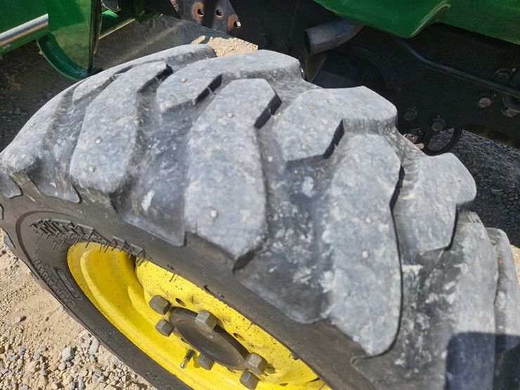john-deere-4410-image-40