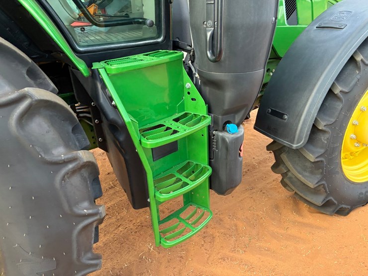 #207617-•-john-deere-6r155-tractor-image-7