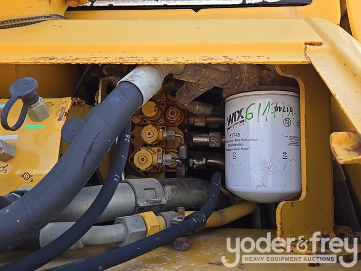 2007-caterpillar-d6n-xl-image-35