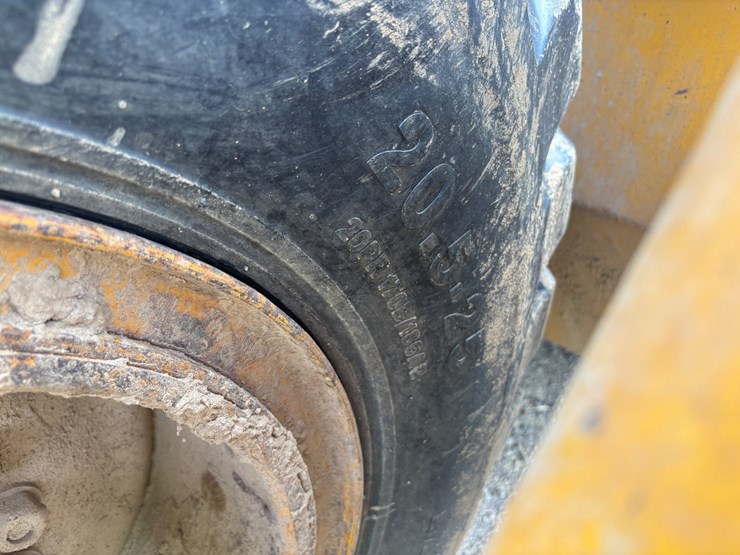 deere-1812c-image-12