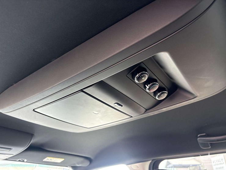 2016-dodge-grand-caravan-image-19