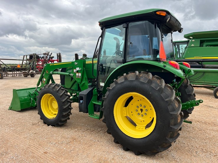 2022-john-deere-5100e-image-12
