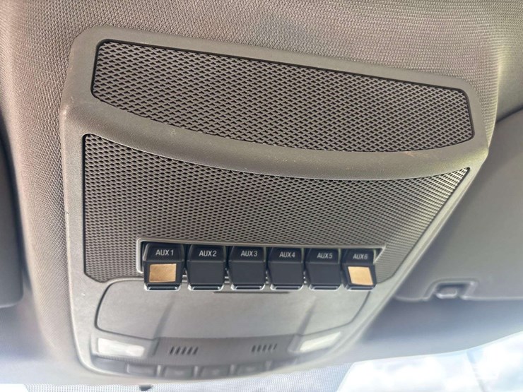 2017-ford-f550-image-27