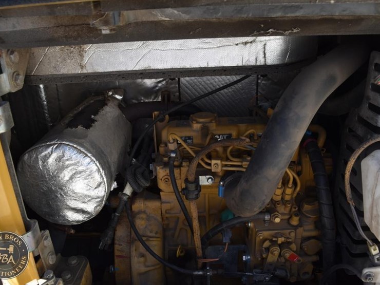 2019-caterpillar-303e-cr-image-26
