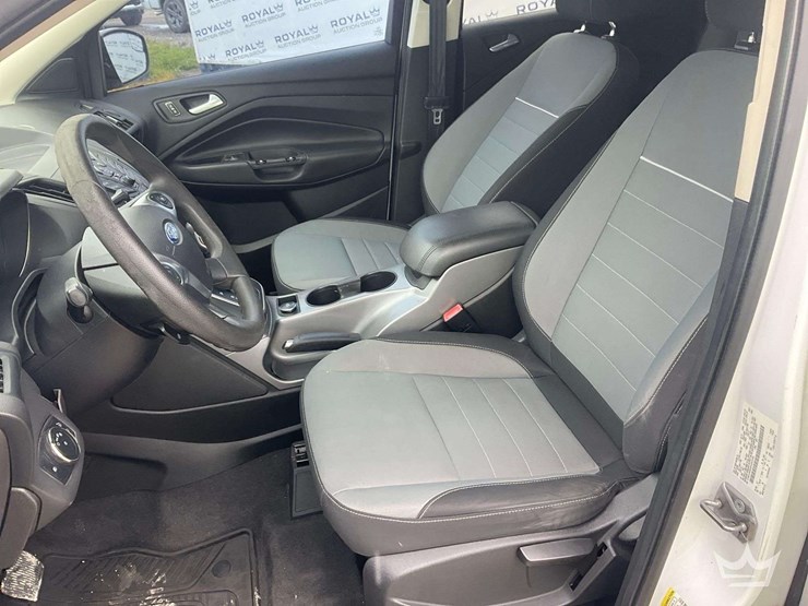 2013-ford-escape-image-12
