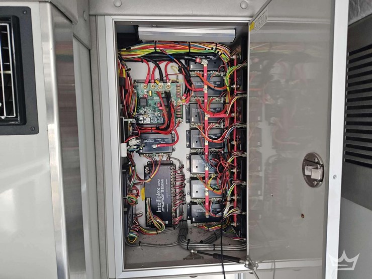 2011-international-durastar-4300-image-63