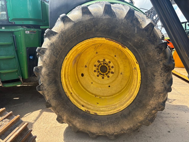 2019-john-deere-9570r-image-23
