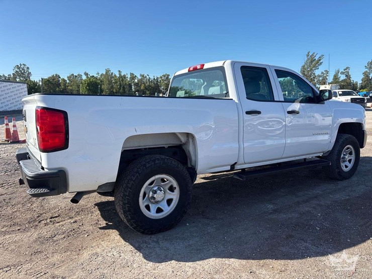 2016-chevrolet-silverado-1500-image-4