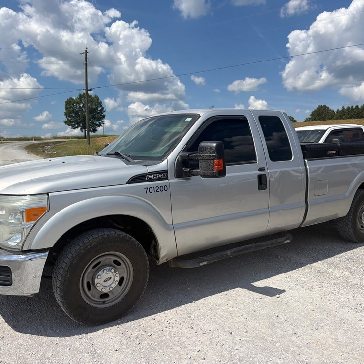 2016 FORD F250 XL