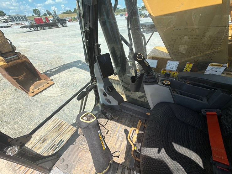 caterpillar-336gc-image-26
