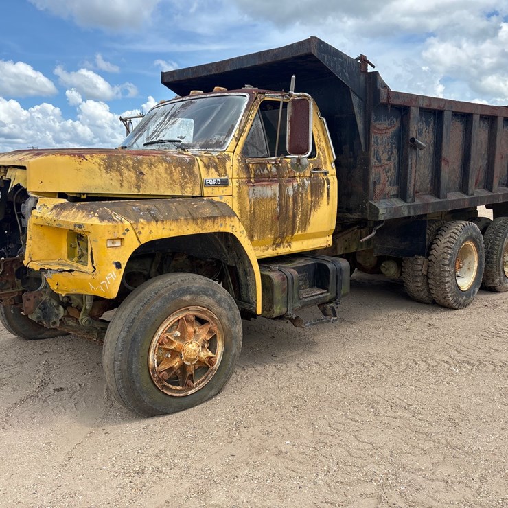 FORD F800