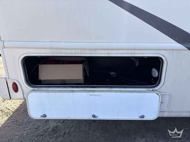 2020-ford-f53-thor-ace-32.3-33.5ft-class-a-motorhome-image-72