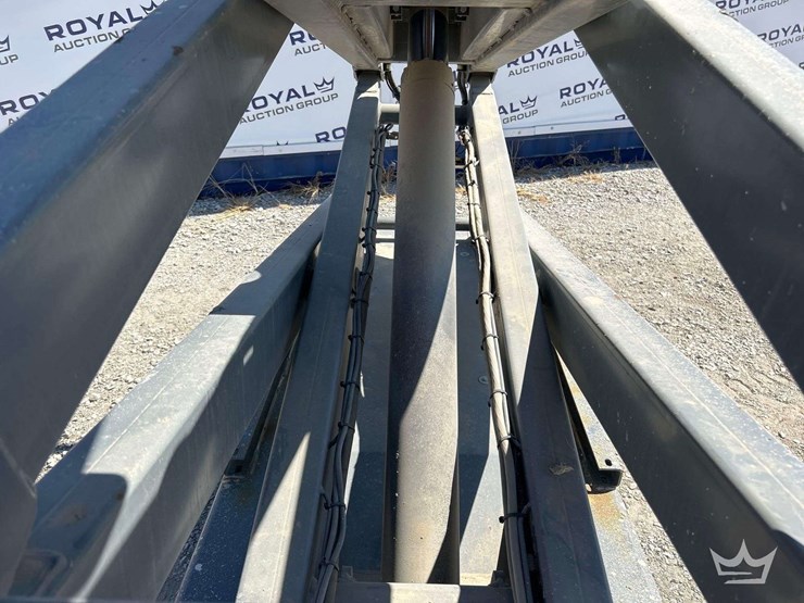 2021-skyjack-sj3226-26ft.-electric-scissor-lift-image-9