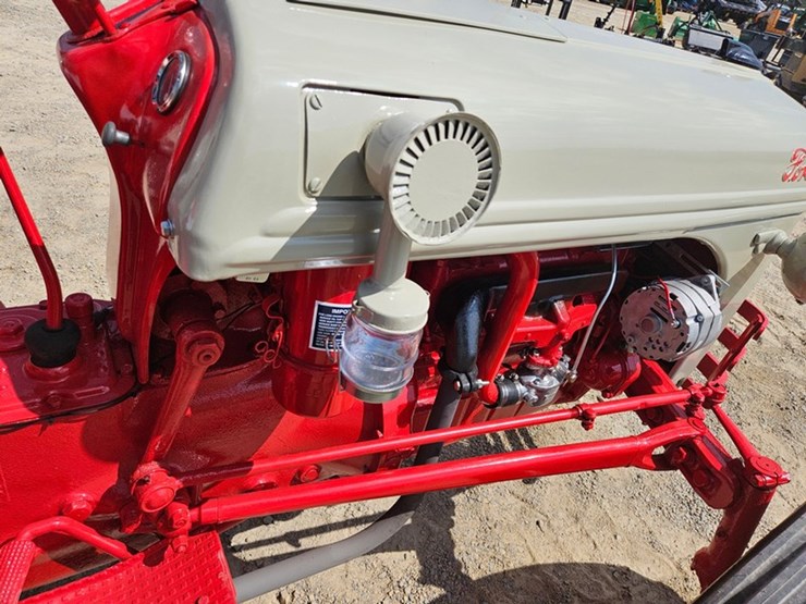 ford-8n-image-22