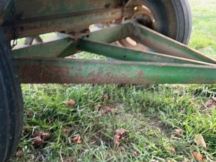 john-deere-112-image-6