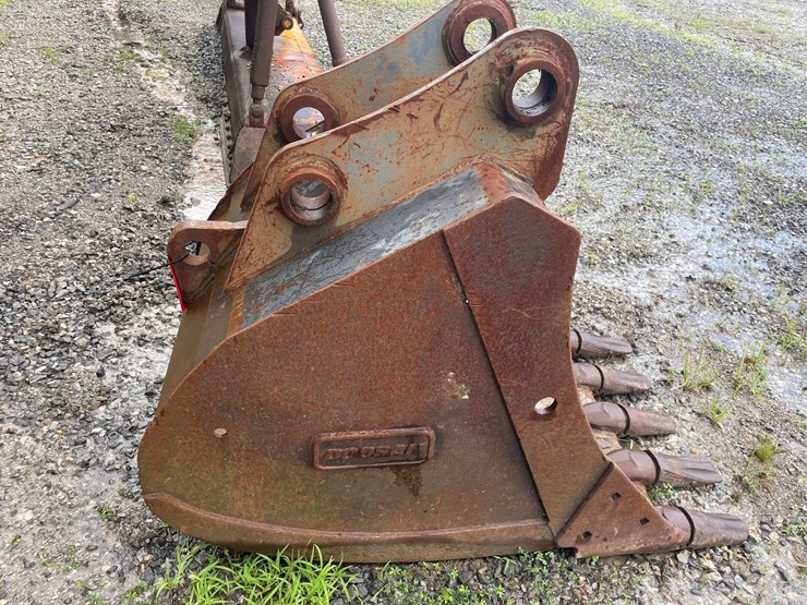 #4513-•-doosan-excavator-bucket-image-11