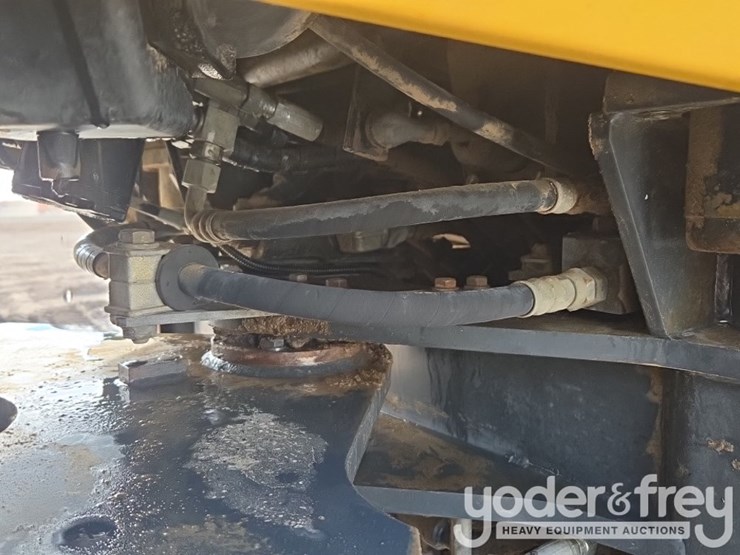 komatsu-wa150-6-image-32