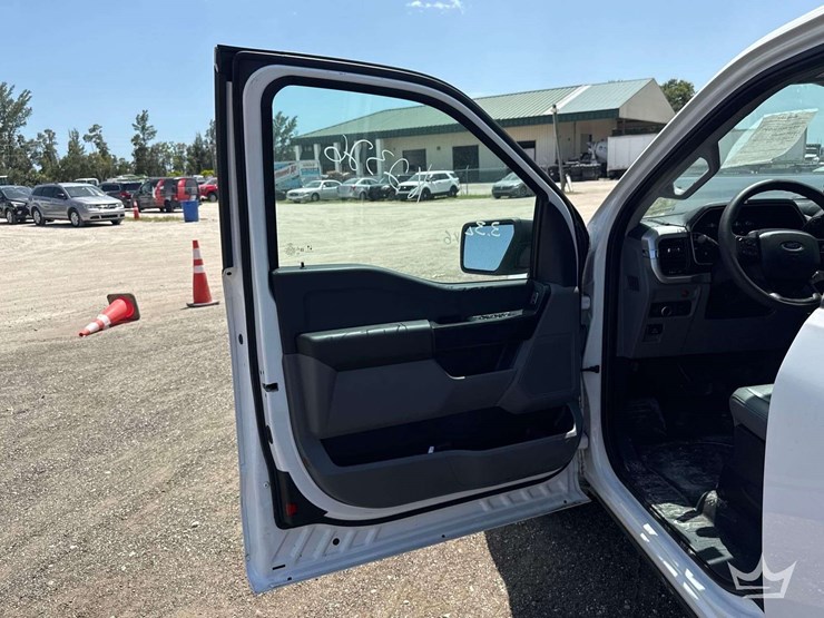 2021-ford-f150-image-17