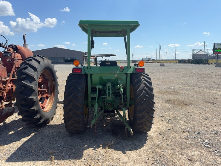 1992-john-deere-1070-image-5