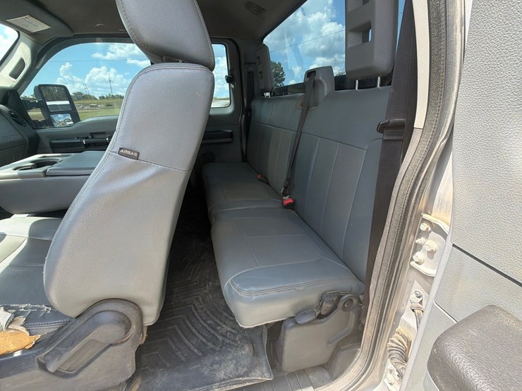2016-ford-f250-xl-image-12