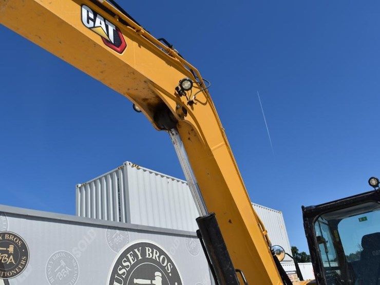 2022-caterpillar-308-cr-image-18