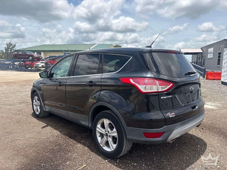 2015-ford-escape-image-4