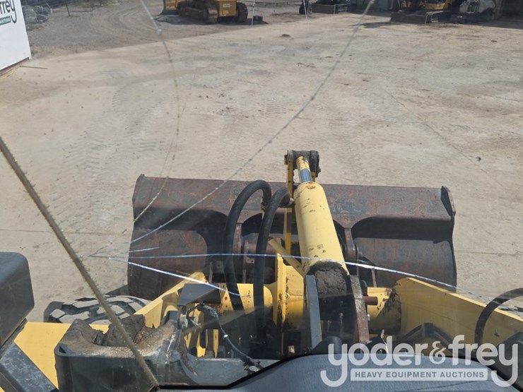 komatsu-wa150-6-image-70