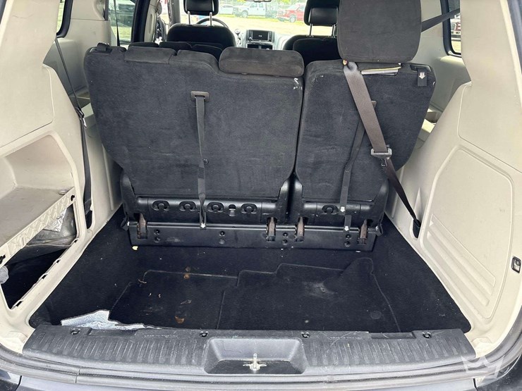 2016-dodge-grand-caravan-image-20
