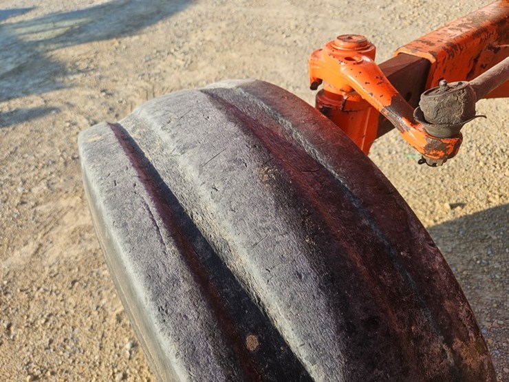 agco-allis-200-image-43