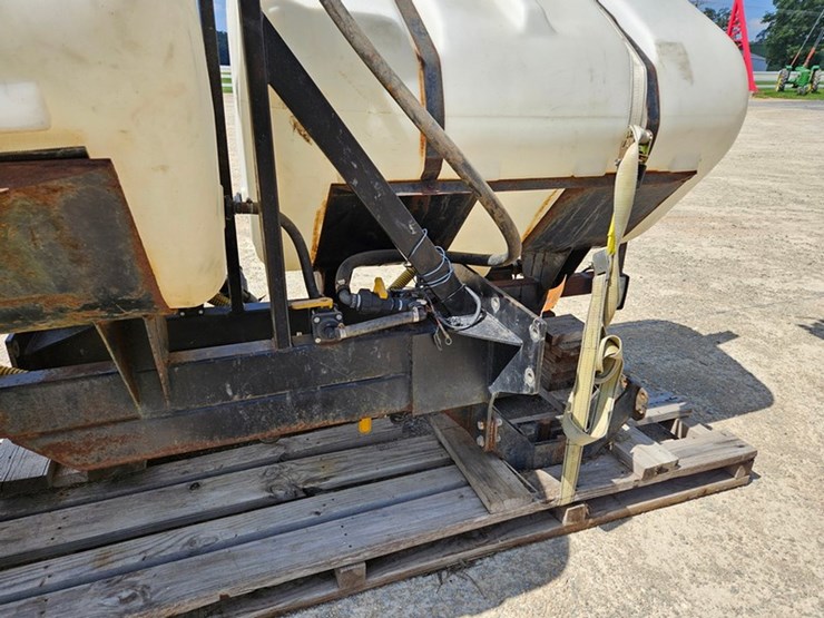 #13-•-pair-250-gallon-saddle-tanks-image-10
