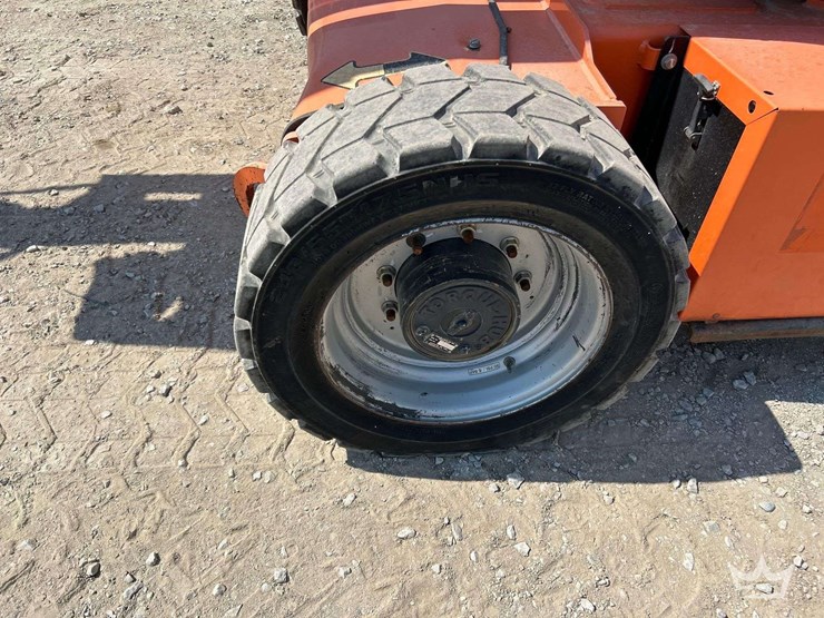 2016-jlg-e450aj-image-19