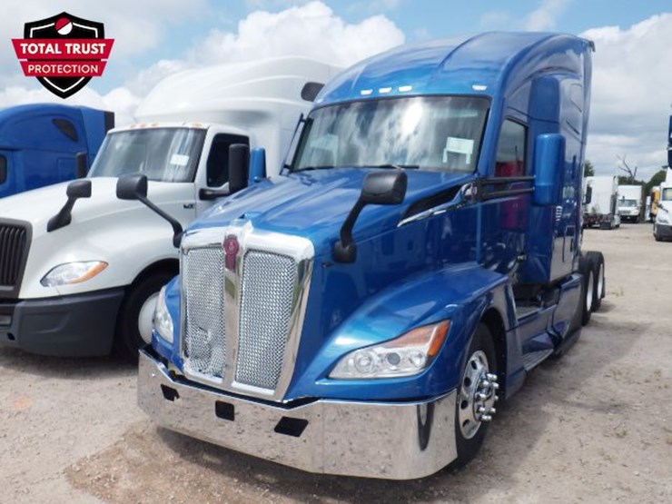2023-kenworth-t680-image-1