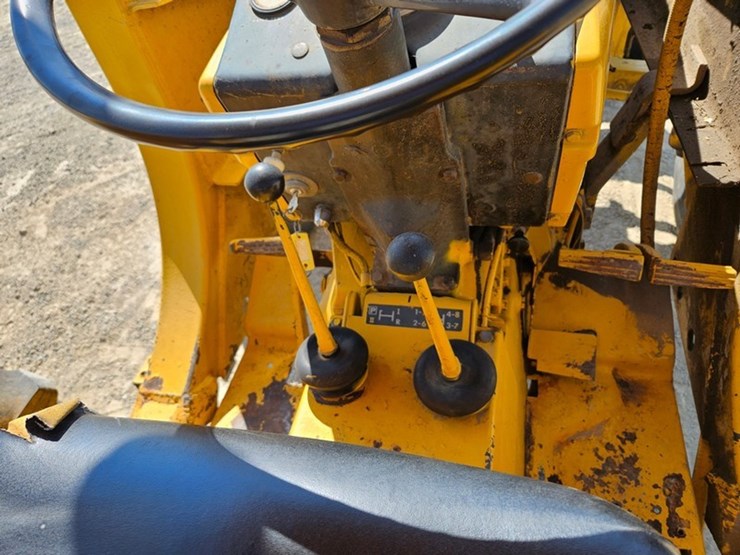john-deere-301-image-35