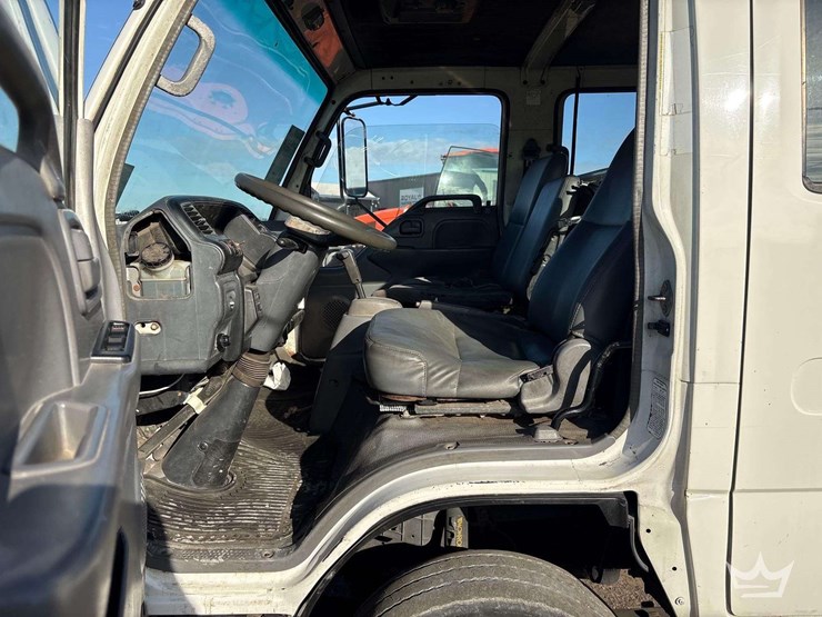 2007-chevrolet-w4500-image-17