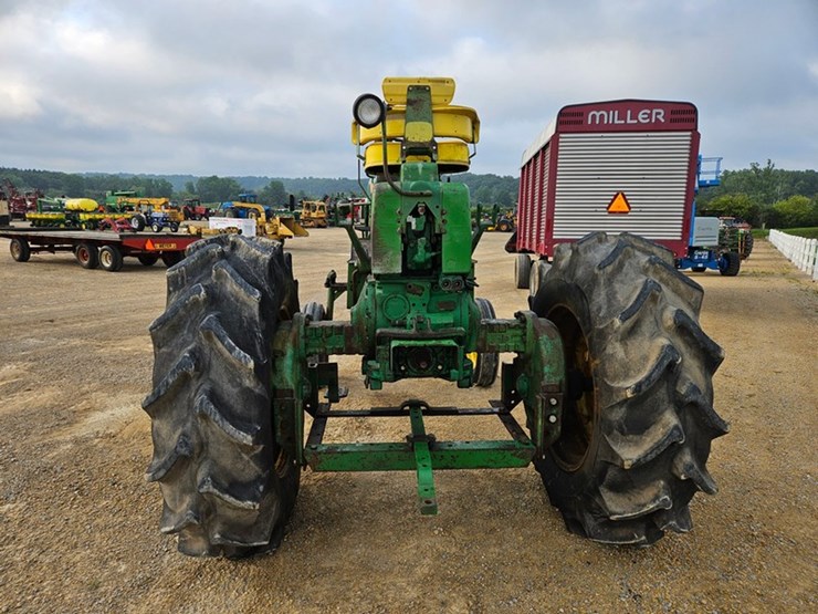 john-deere-4020-image-4