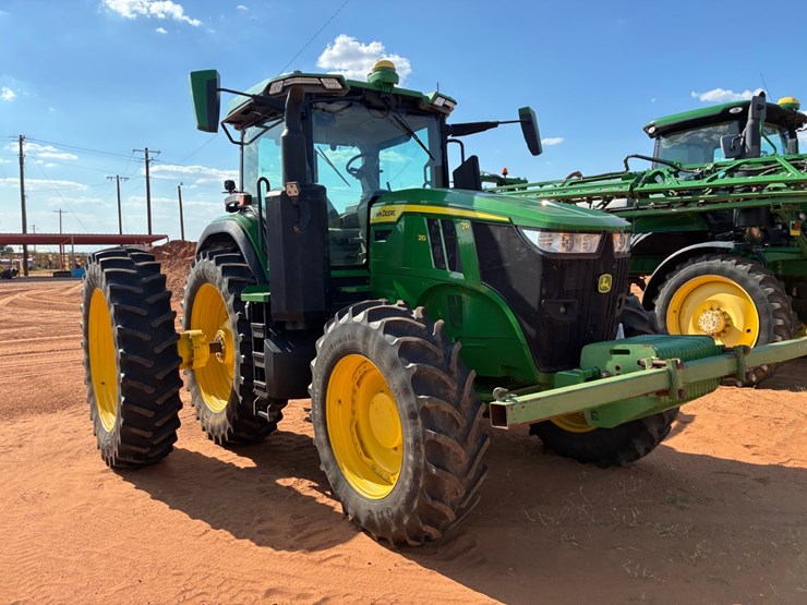 john-deere-7r-210-image-2