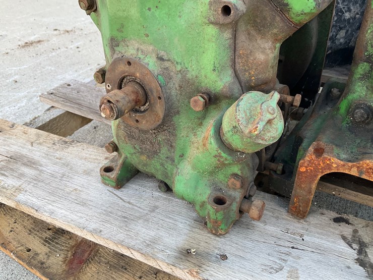 #5070-•-pony-motor-with-misc-parts.-image-16