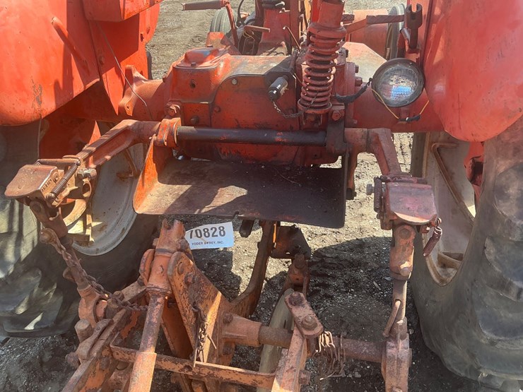 1957-allis-chalmers-wd45-image-14