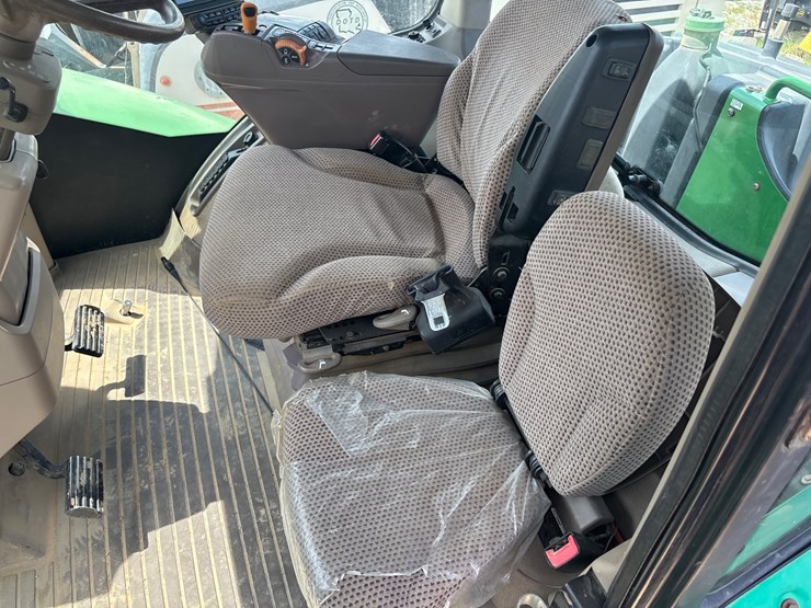 2019-john-deere-9570r-image-56