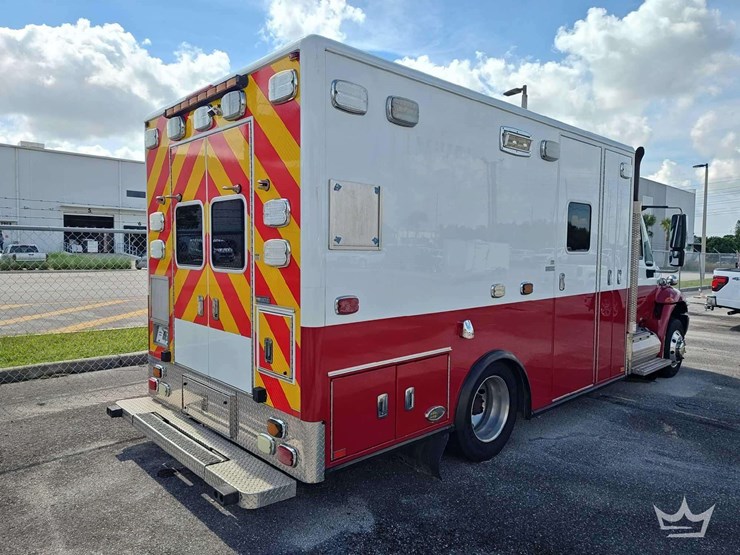 2011-international-durastar-4300-image-60