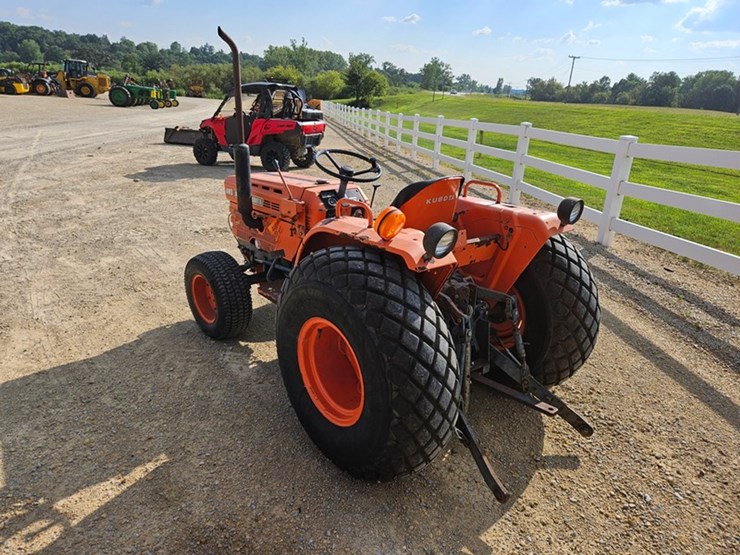 kubota-b8200-image-3