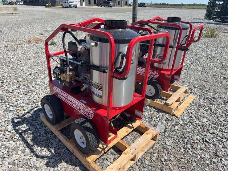 #2-•-unused-magnum-4000-series-hot-water-pressure-washer-262660-inv#53777-image-4