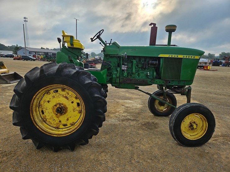 john-deere-4020-image-6
