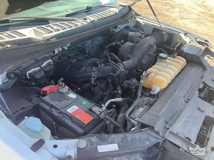 2016-ford-f150-image-8
