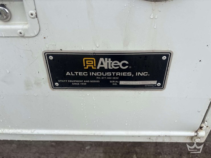 2017-ford-f550-image-11