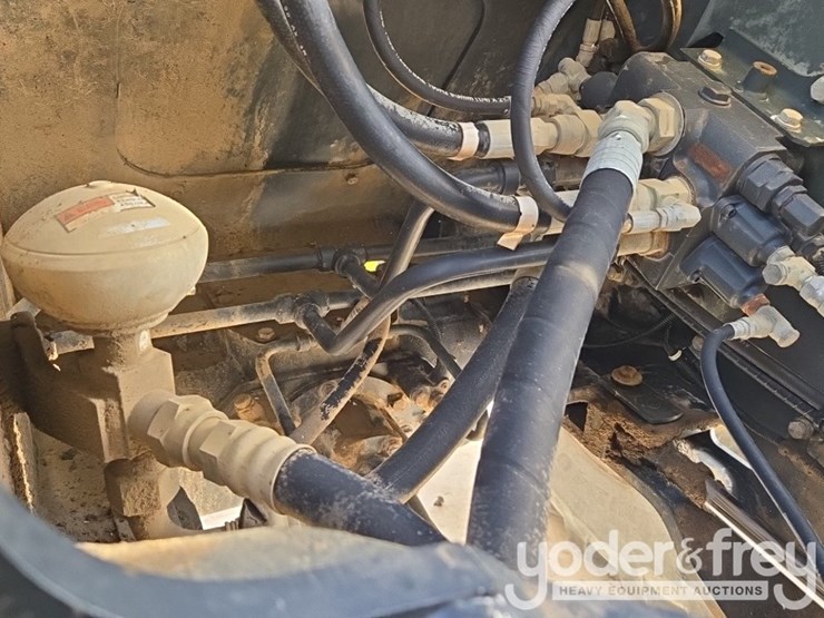 komatsu-wa150-6-image-33