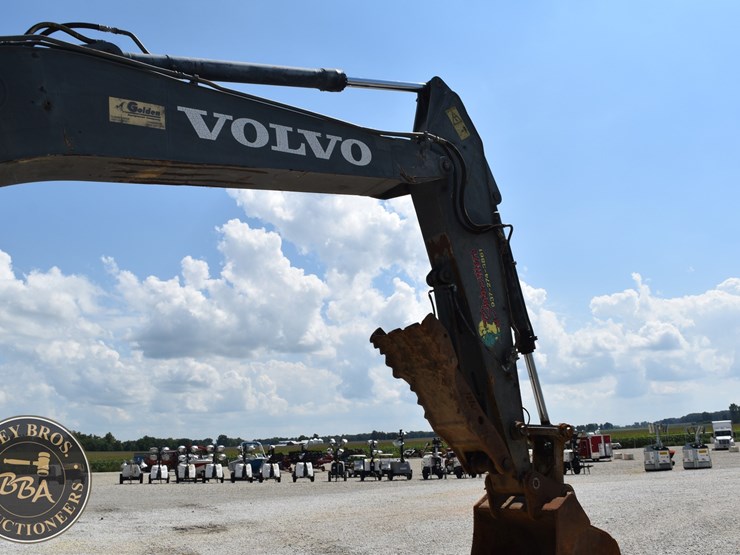 2008-volvo-ec240cl-image-30
