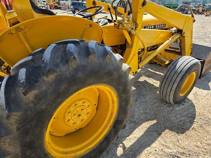 john-deere-301-image-26